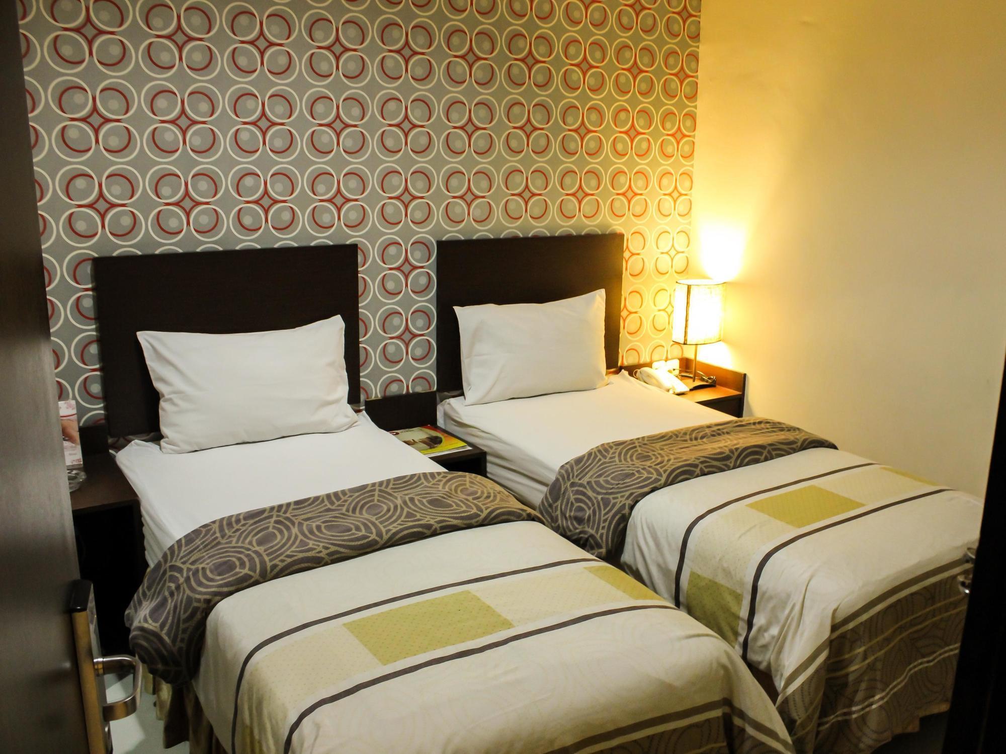 Vindhika Hotel Makassar Dış mekan fotoğraf